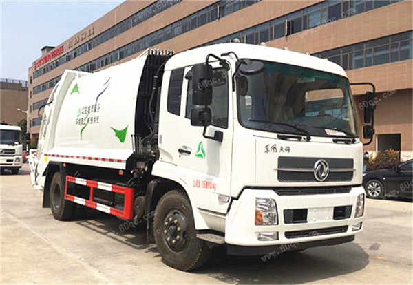 國五東風(fēng)天錦壓縮式垃圾車 國五東風(fēng)天錦壓縮式垃圾車