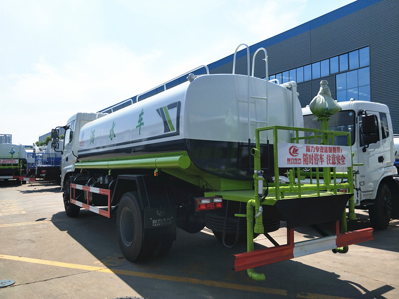 東風專底仿天錦灑水車