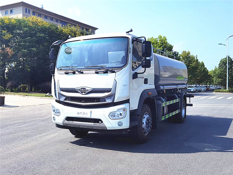 國六福田12噸灑水車強勢登場，抓住國六專汽時機!