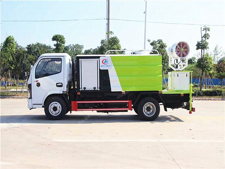 東風多利卡藍牌抑塵車