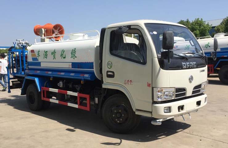 東風福瑞卡霧炮車