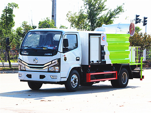 東風多利卡藍牌抑塵車