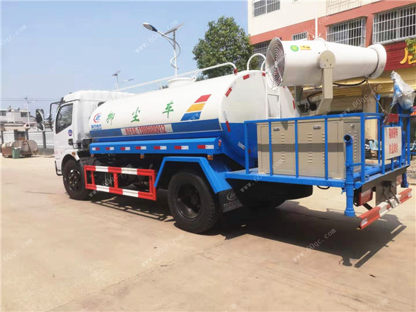 東風(fēng)福瑞卡抑塵車