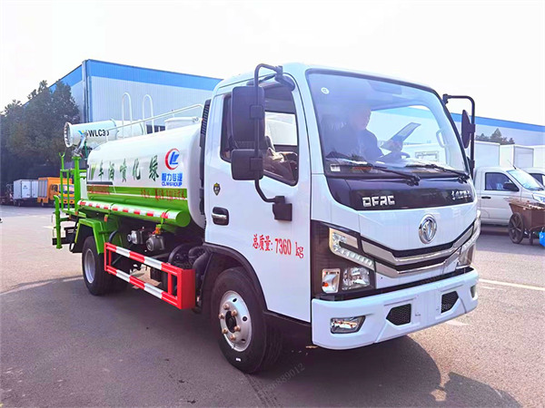 東風(fēng)多利卡5噸霧炮車