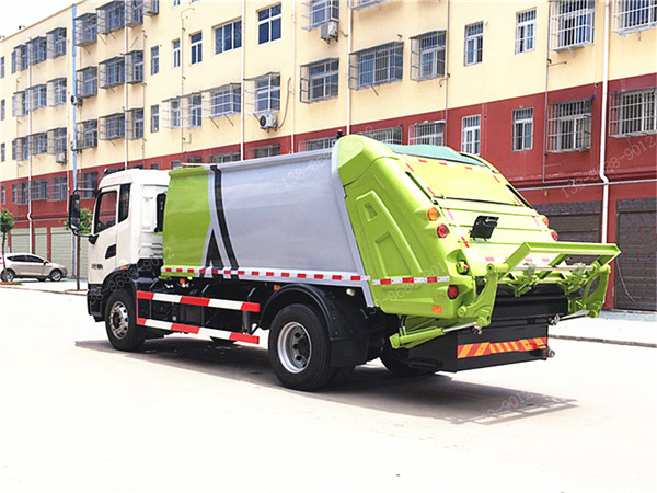 國(guó)六東風(fēng)天錦壓縮垃圾車