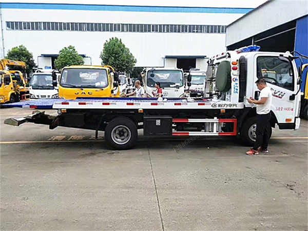 解放虎V藍牌一拖二清障車