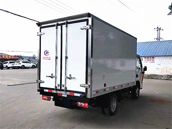 躍進小福星S70冷藏車 躍進小福星S70冷藏車